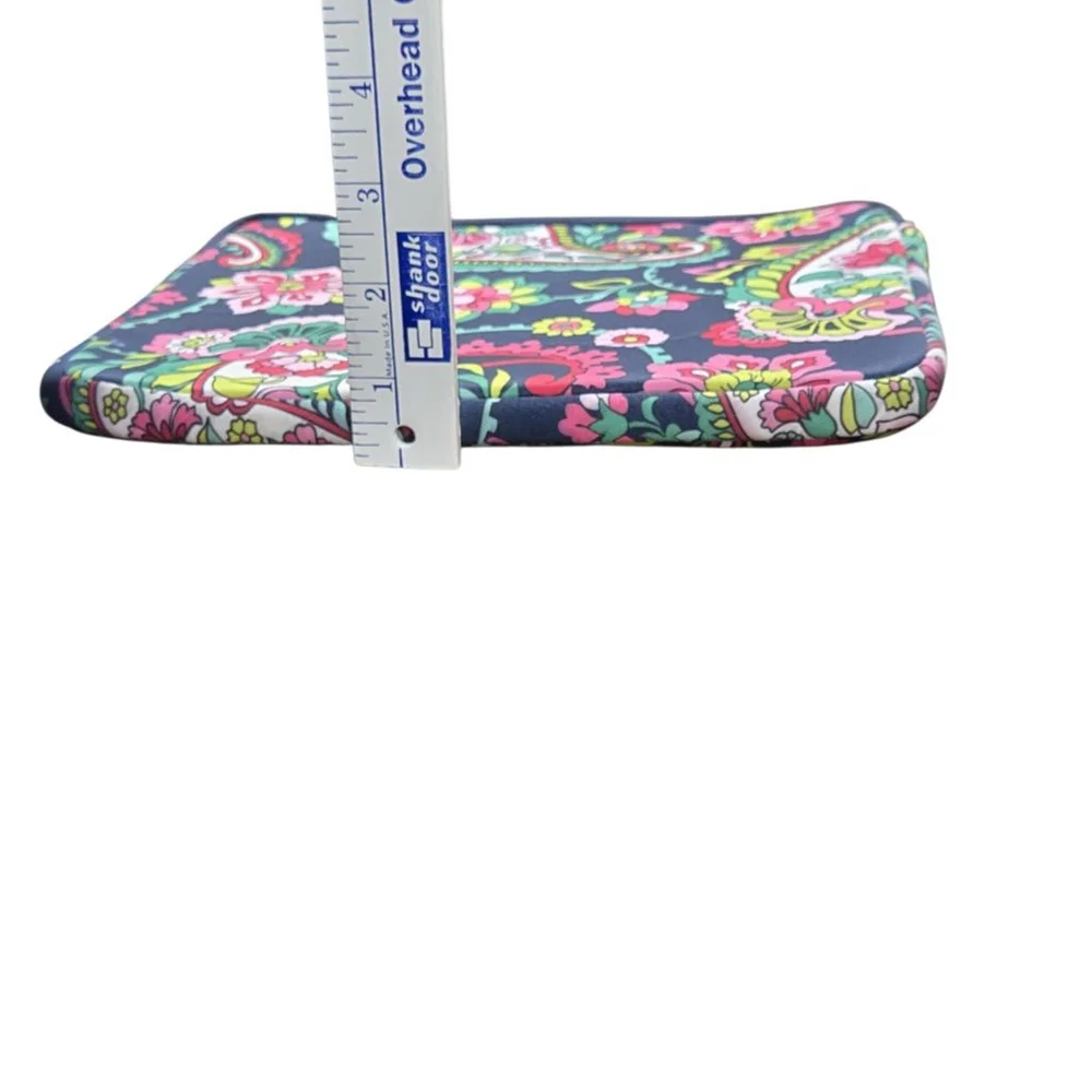 Vera Bradley Petal Paisley Floral Print Tablet Case I-pad Kindle sleeve Clean